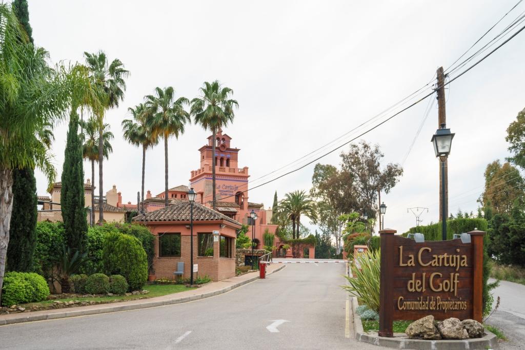 La Cartuja Del Golf Apartment Estepona Exterior photo